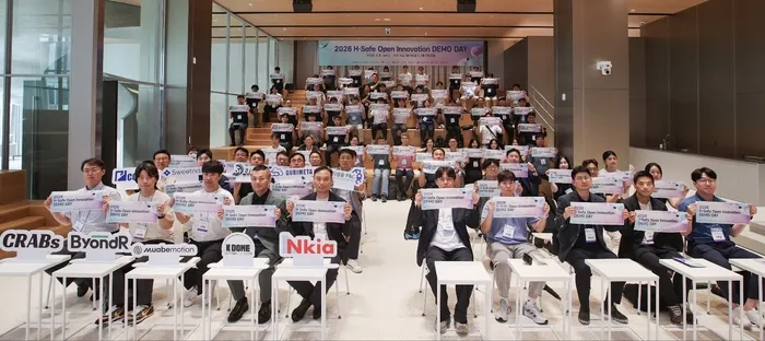 현대건설, 건설안전 스타트업 12곳과 현장 실증 성과 공유 .jpg