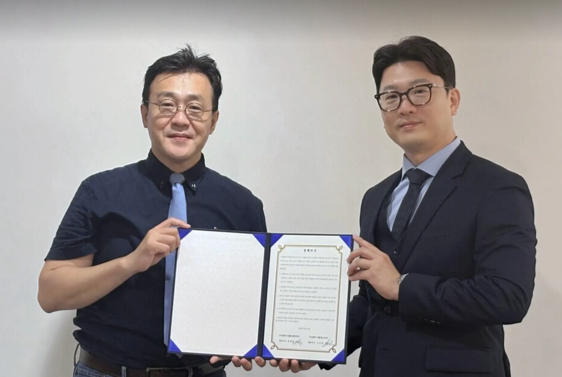 어센트 AI·더블에스코어, 공공·대학 AI 마케팅 시장 공략.png